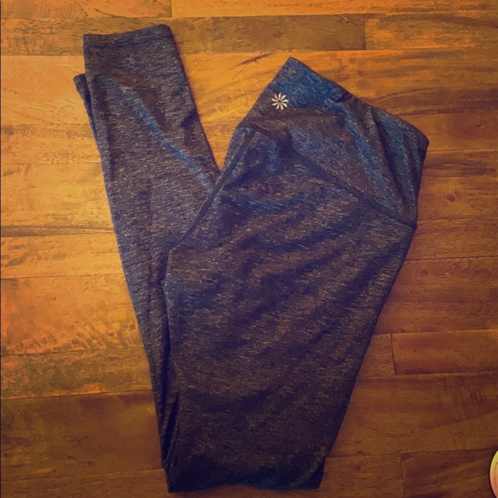 Athleta dark heather gray chaturanga leggings XS